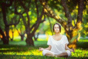 开云APP-明日亚洲杯焦点战！费城76人迎战热刺，绝杀或上演