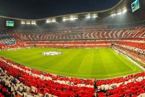 开云体育官方下载-大奖赛转会风云：拜仁慕尼黑盯上锋线强援，樊振东或成交易筹码